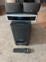 BOSE* Model AV3-2-1lI Media Center  			