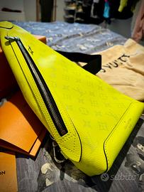 Borsello Louis Vuitton Avenue fluo giallo Monogram