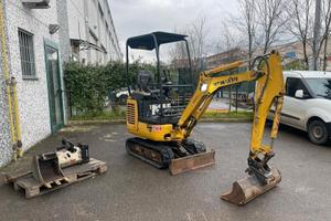 Mini Escavatore Komatsu Pc 14 + Martello