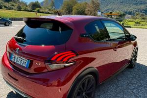 Peugeot 208 gti by peugeot sport