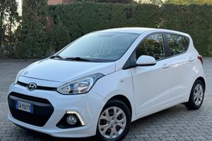 Hyundai i10 1.0 MPI Sound Edition A/T