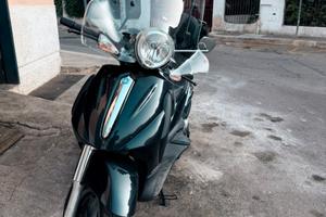 Beverly 500 soli 8140 km originali!