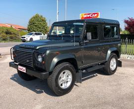 Land Rover Defender 90 2.4 TD4 S