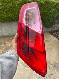 Faro Fanale Posteriore SINISTRO Fiat Grande Punto