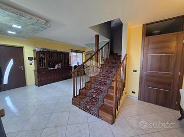 CASA SEMINDIPENDENTE A SAN MARTINO ALFIERI