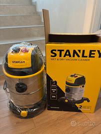 Aspiratore STANLEY solidi e liquidi (1600W , 30l)