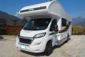 Noleggio Elnagh Baron 20 camper mansardato 6 posti