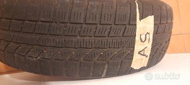4 cerhi piu pneumatici invernali  100 euro 