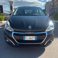 Peugeot 208 PureTech 82 5p. GPL Allure