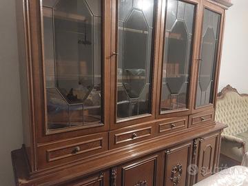 vetrina di legno noce anni 70 