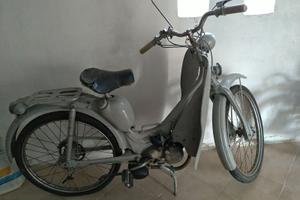 Innocenti Lambretta d'epoca con libretto originale