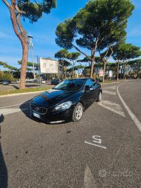 Volvo V40 D2 1.6 Disel 140000km