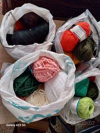 Riciclo creativo - lavoro a maglia