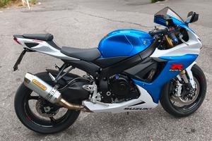 Suzuki GSX r 750