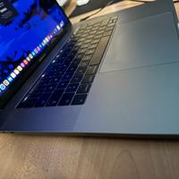 Macbook pro 15 pollici
