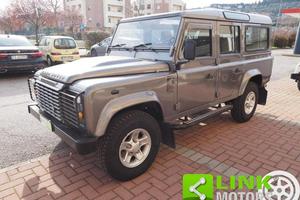 LAND ROVER Defender 110 2.4 TD4 Station Wagon SE