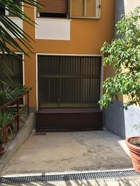 Magazzino locale deposito spazio indipendente