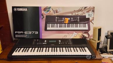 Tastiera elettronica Yamaha PSR-E373