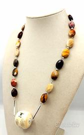 Collana Mokaite