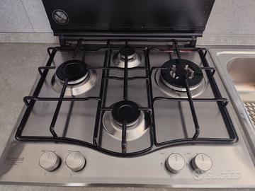 CUCINA ECONOMICA 4 FUOCHI HOTPOINT ARISTON