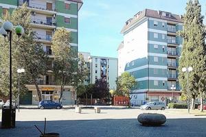 SINGOLE FEMMINILI COMODE E SPAZIOSE-COMMENDA centr