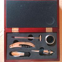 Set per il vino con scatola in legno