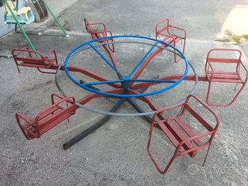 Giostra in ferro per bambini (gioco gira gira)