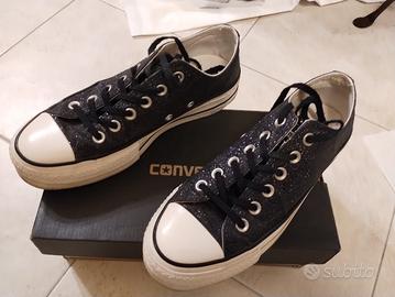 Scarpe Converse colore nero