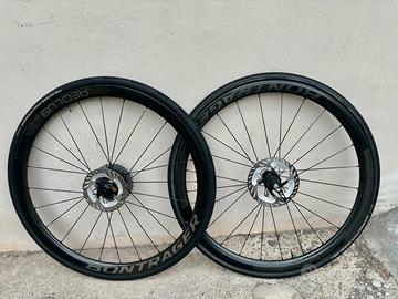 Ruote strada Bontrager Aeolus RLS 37 TLR Disc