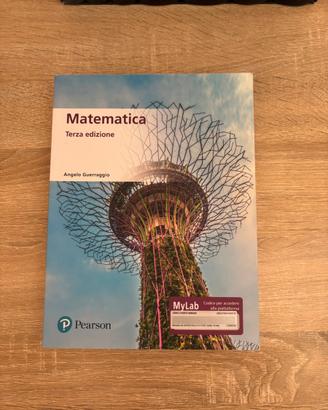 Libro matematica università