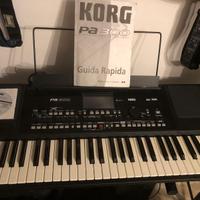 Tastiera Korg PA300 come nuova, poco uso.