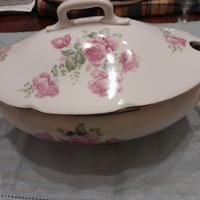 Set zuppiera e due piatti da portata