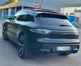 Porsche Macan T