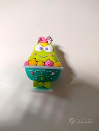Portachiavi kawaii personaggio verde dolcetto – 4€