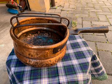 Antico braciere scaldaletto in rame