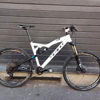 MTB YETI carbonio