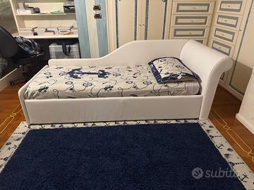 DIVANO LETTO ESTRAIBILE