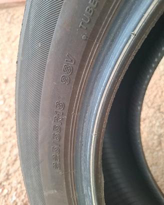 Gomme estive Bridgestone