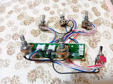 Yamaha TRBX 504/5 onboard bass preamp