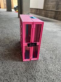 Cabina armadio di barbie