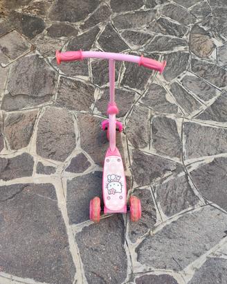 monopattino Hello Kitty 