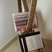 Portariviste in legno