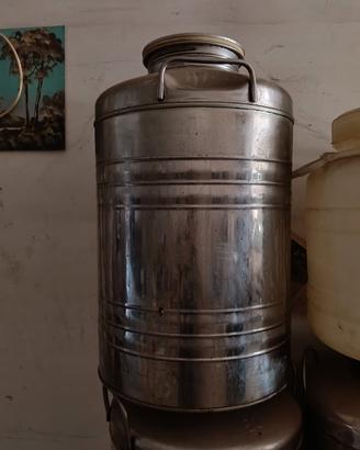acciaio inox contentitori olio