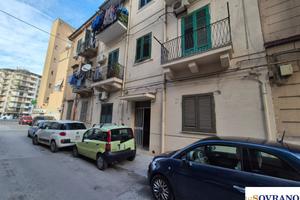 MALASPINA: APPARTAMENTO CON SPAZIO ESTERNO