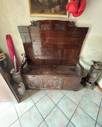 Cassapanca antica in legno