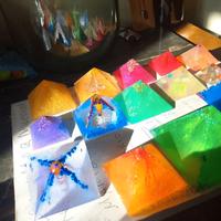 piramide energetica orgone 7 chakra 4 elementi