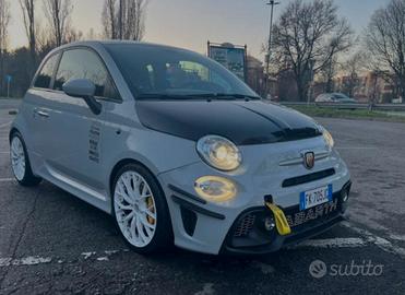 Abarth 595 - permuta con honda x-adv