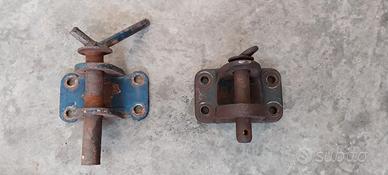 Gancio traino anteriore per trattore