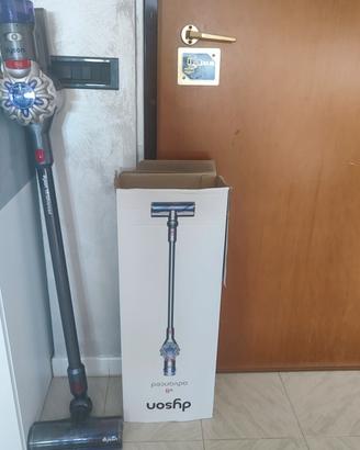 Dyson v8