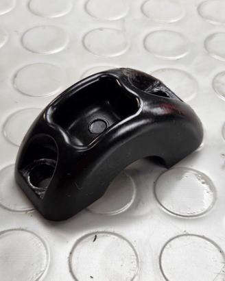 SUPPORTO FISSAGGIO TRIUMPH STREET TRIPLE 675 2007